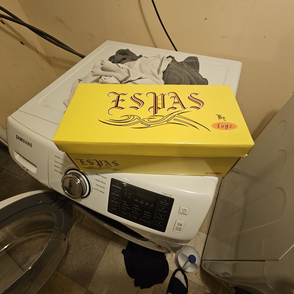 Espas Lugz Shoe Box
